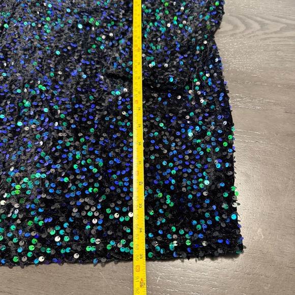 Boohoo Women’s Velvet Sequin Bodycon Mini Party Emerald Dress Size 10 - Picture 10 of 11